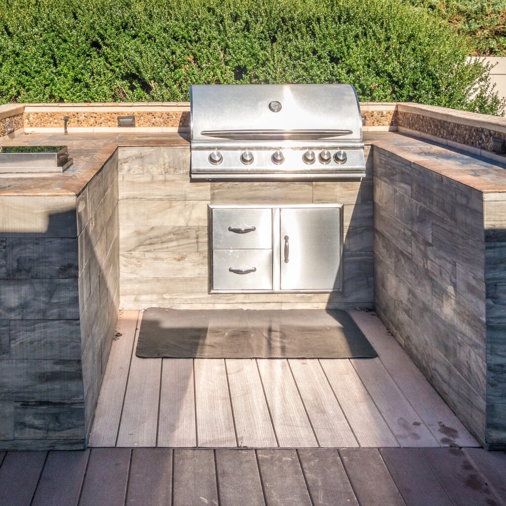 Outdoor kitchen clearance built in grill